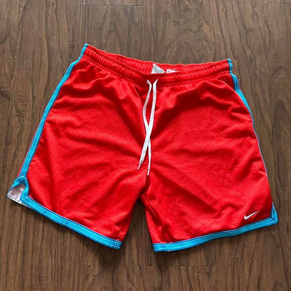 Nike Men's multi Shorts